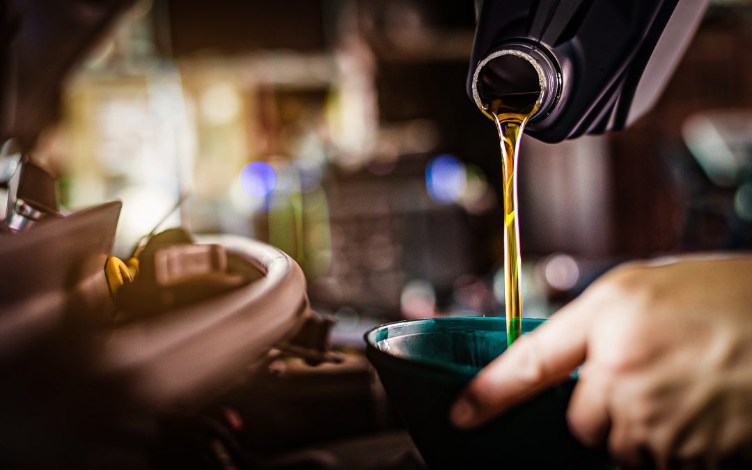 Is the Oil Change Interval in a Vehicle’s Owner’s Manual Always the Right Choice? (VIDEO)