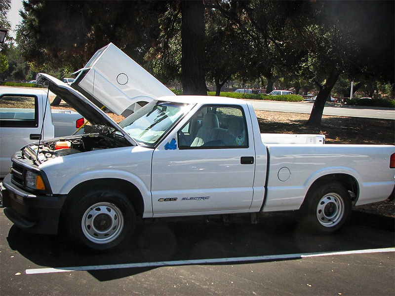 1997-1998 Chevrolet S-10 EV